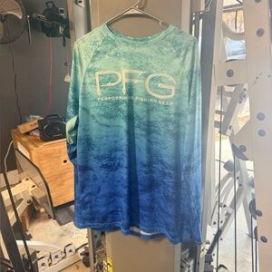 Men’s Columbia fishing shirt